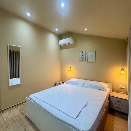 Cozy Nest Apartment *